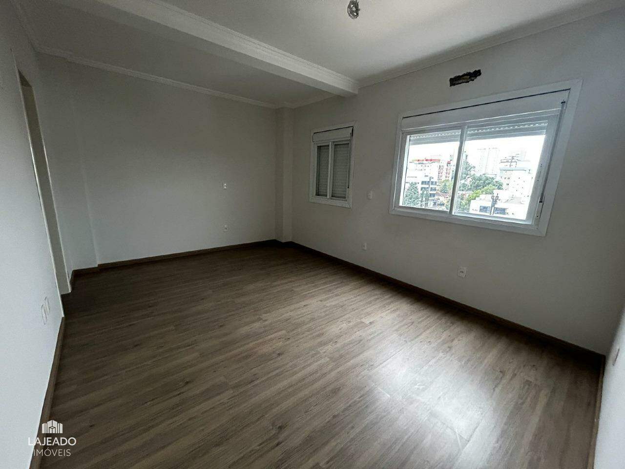 Cobertura para alugar com 3 quartos, 241m² - Foto 12