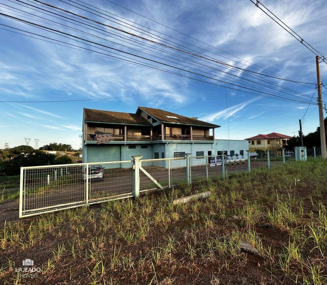 Pavilhão para aluguel no Floresta: 