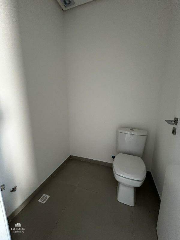 Sobrado para alugar com 3 quartos, 167m² - Foto 8