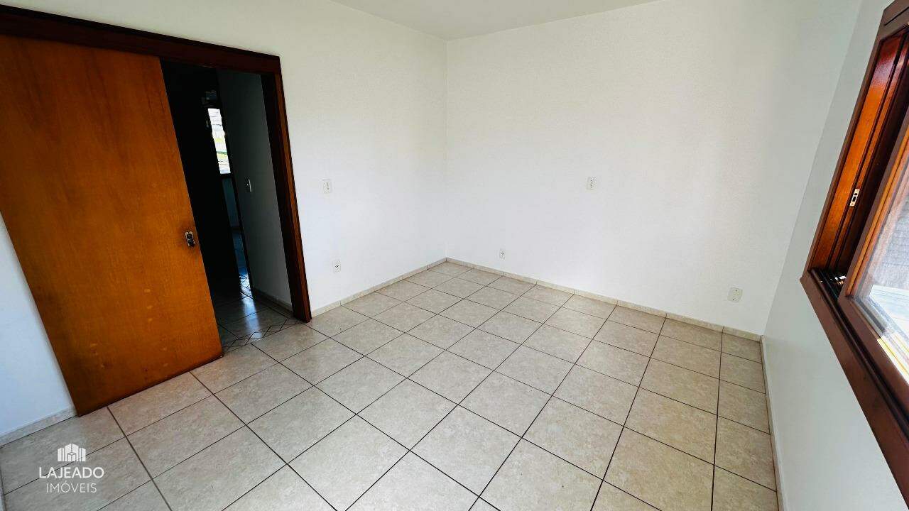 Sobrado para aluguel no Carneiros: 