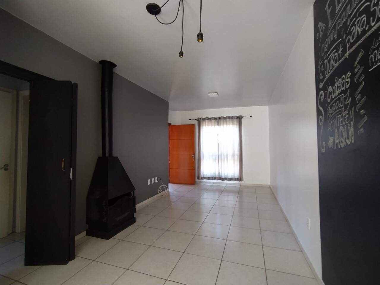 Casa à venda com 2 quartos, 64m² - Foto 5