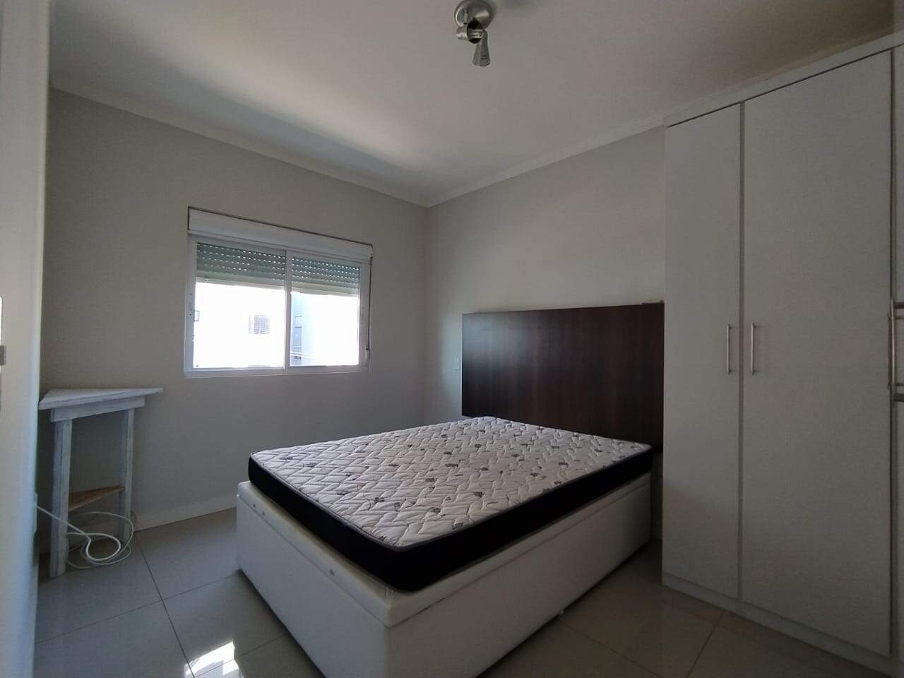 Apartamento à venda com 1 quarto, 54m² - Foto 11