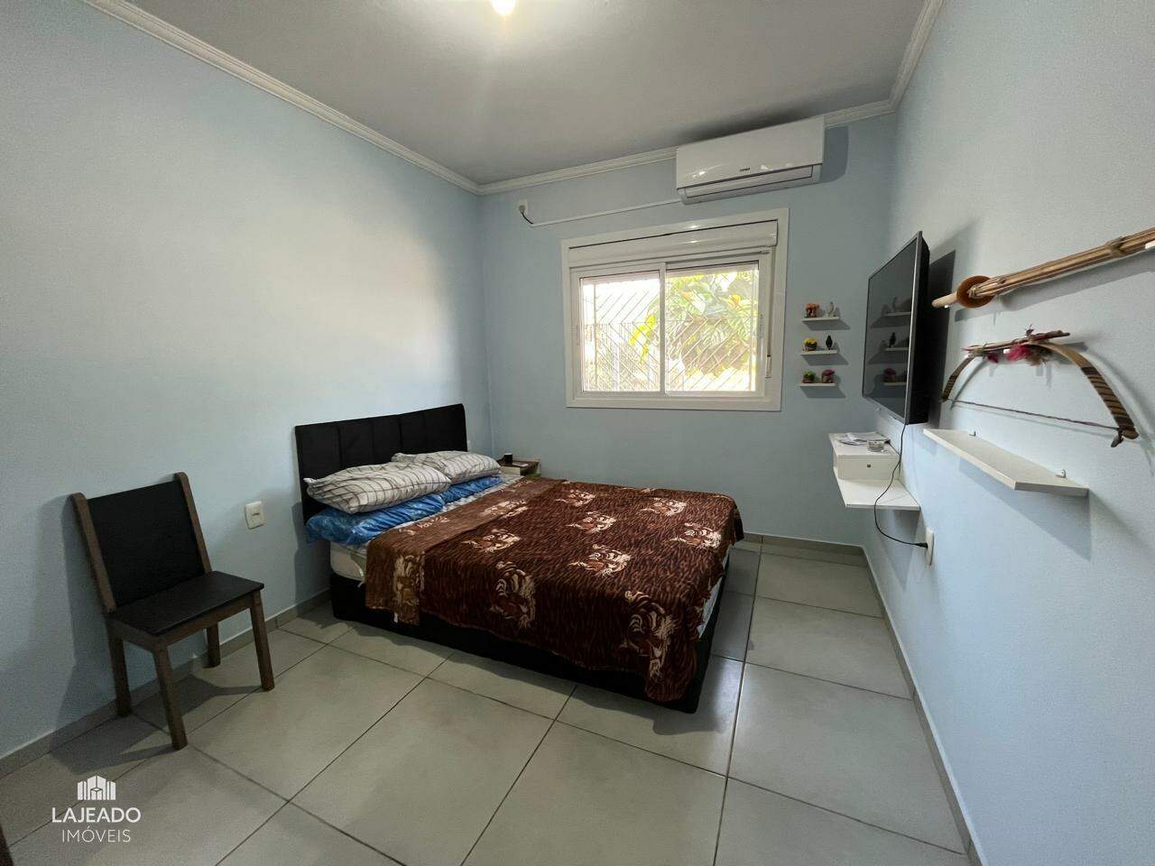 Casa à venda com 2 quartos, 66m² - Foto 11