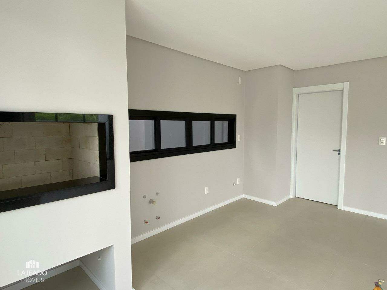 Casa à venda com 3 quartos, 218m² - Foto 20