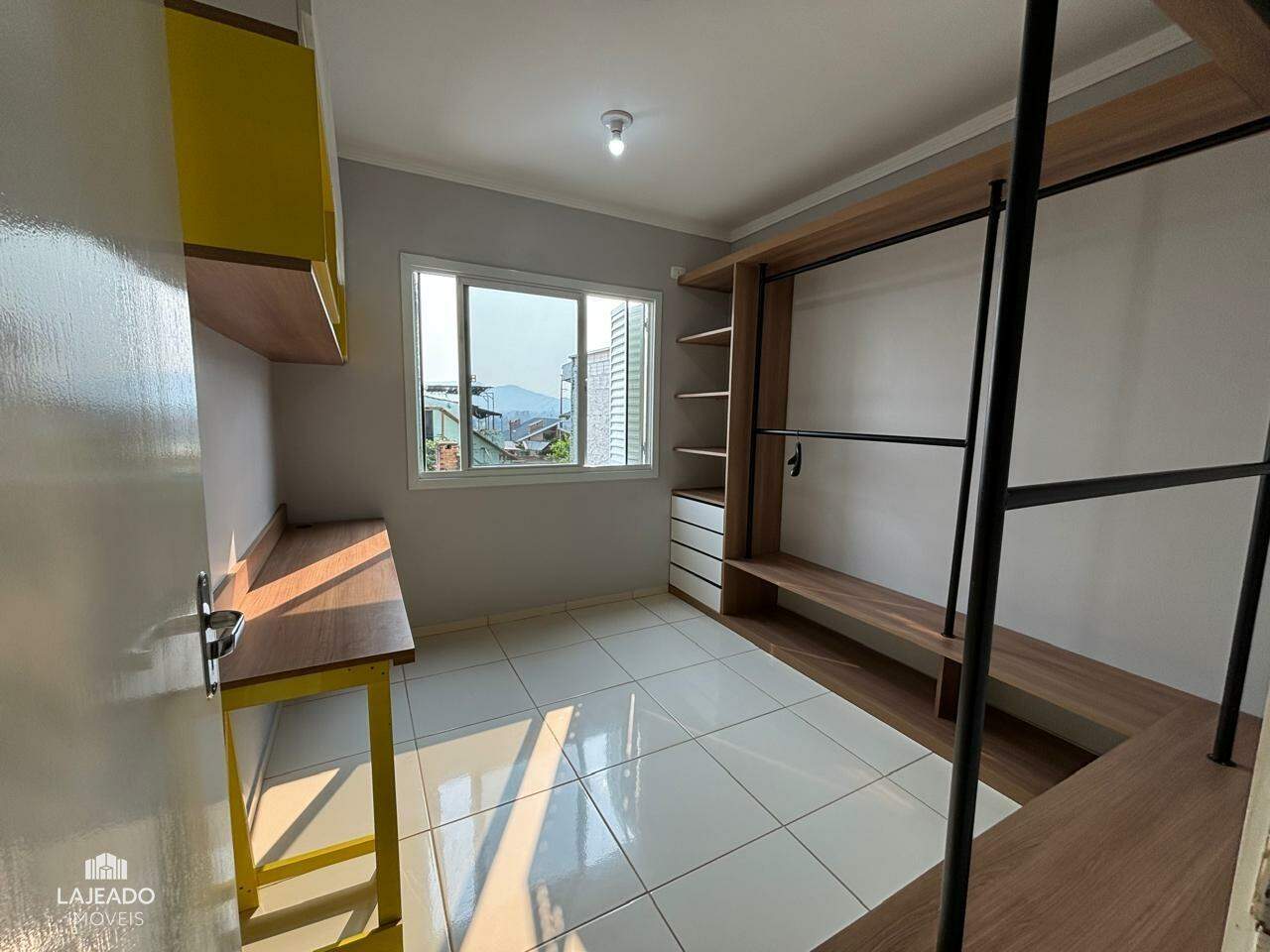 Apartamento à venda com 2 quartos, 68m² - Foto 9