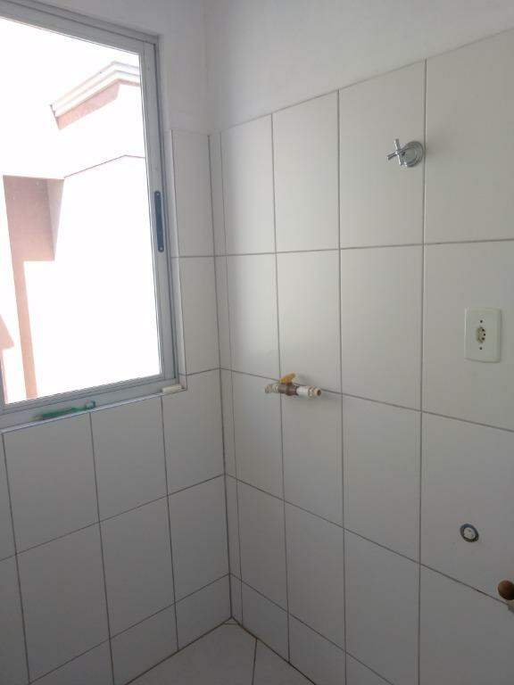 Apartamento à venda com 2 quartos, 55m² - Foto 4