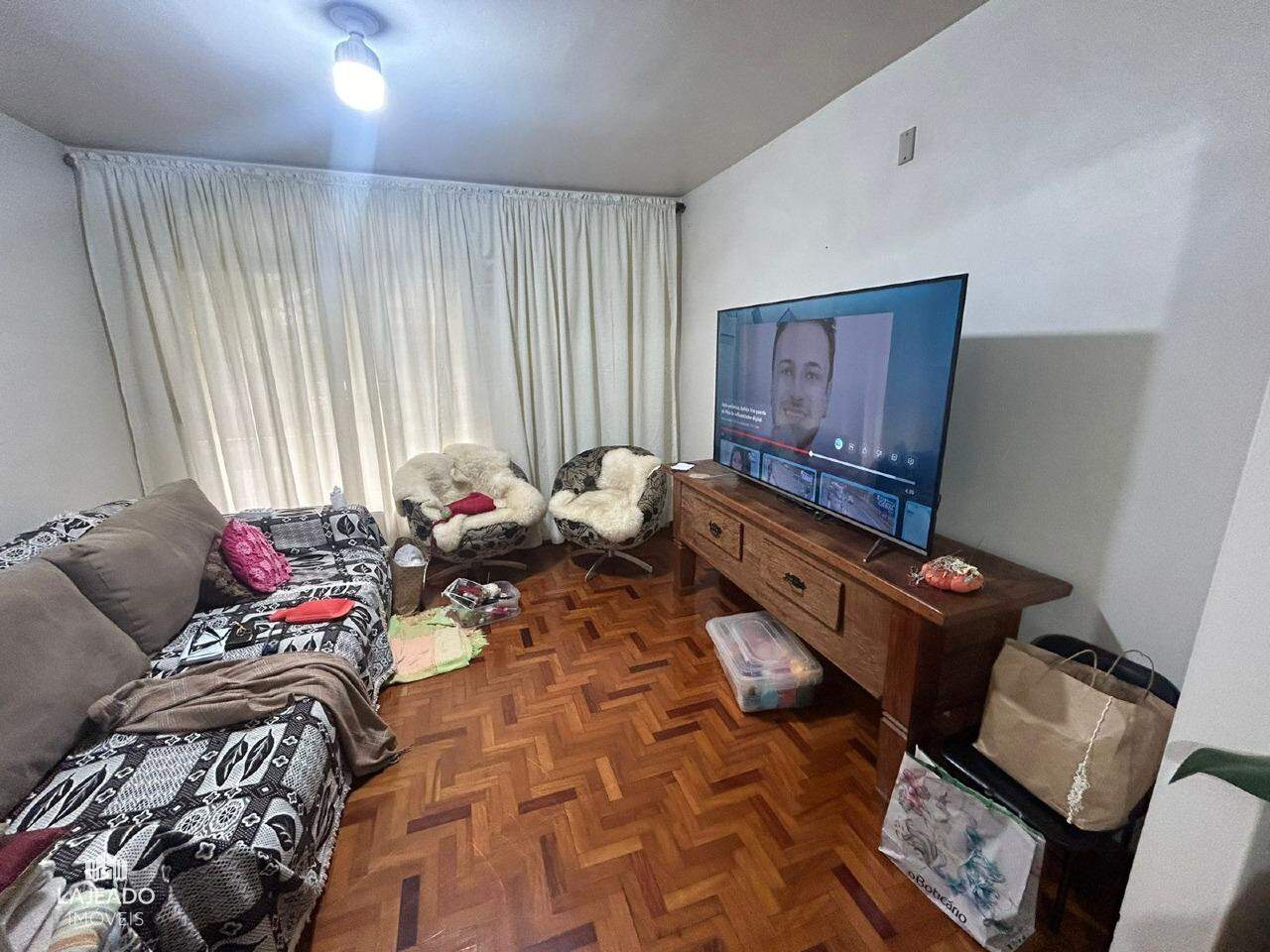 Casa à venda com 4 quartos, 370m² - Foto 8