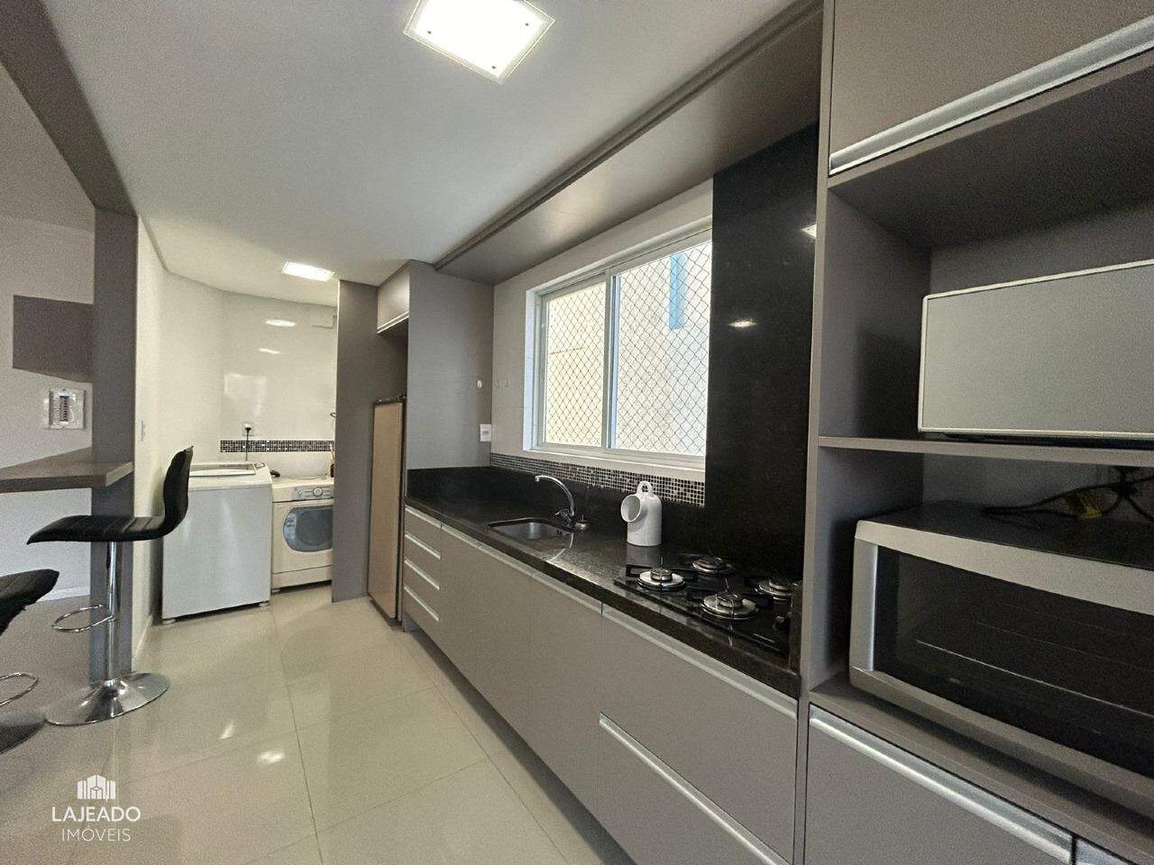 Apartamento à venda com 2 quartos, 71m² - Foto 5