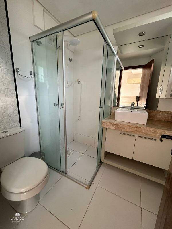 Apartamento à venda com 2 quartos, 71m² - Foto 8