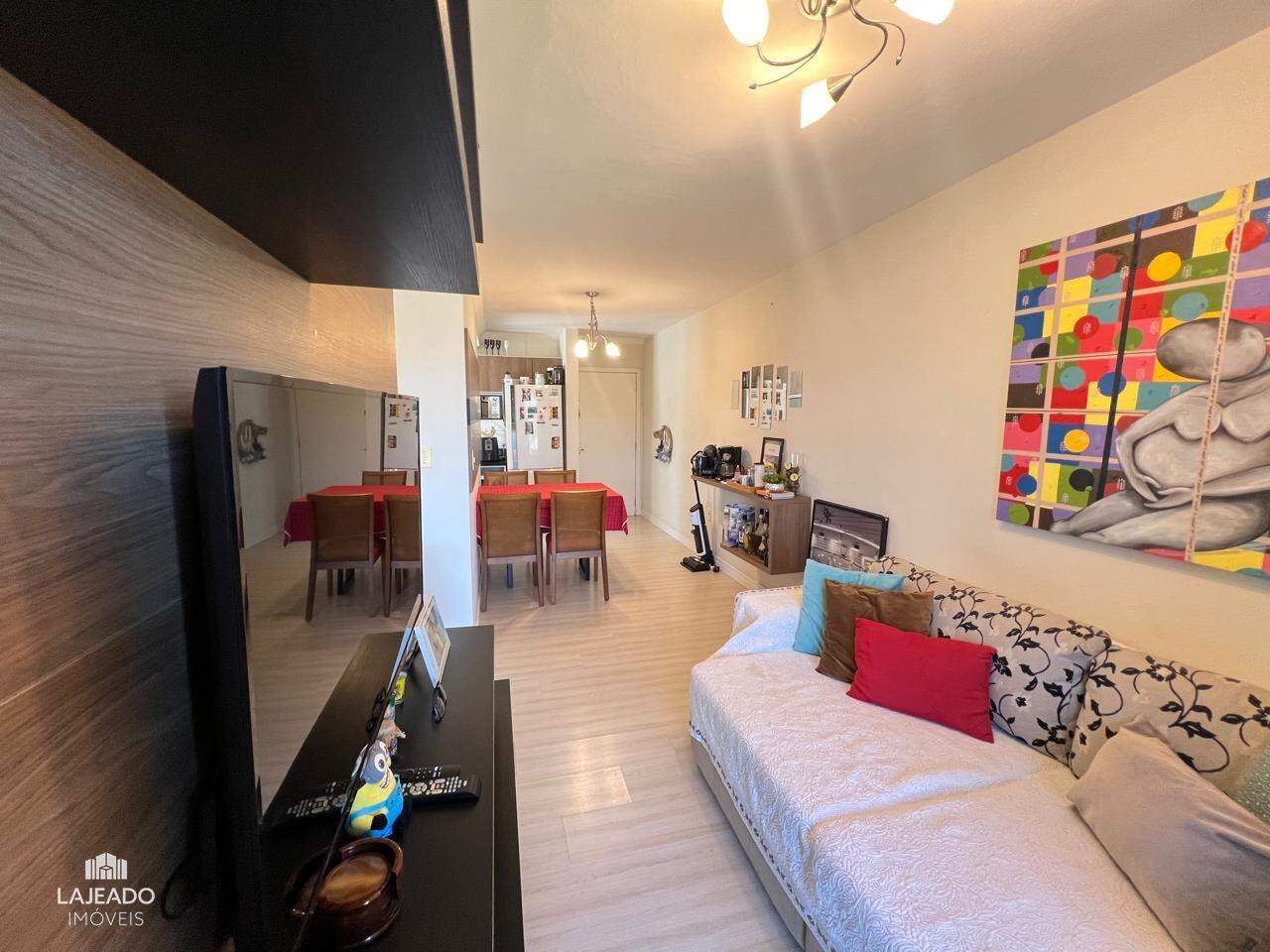 Apartamento à venda com 2 quartos, 53m² - Foto 3