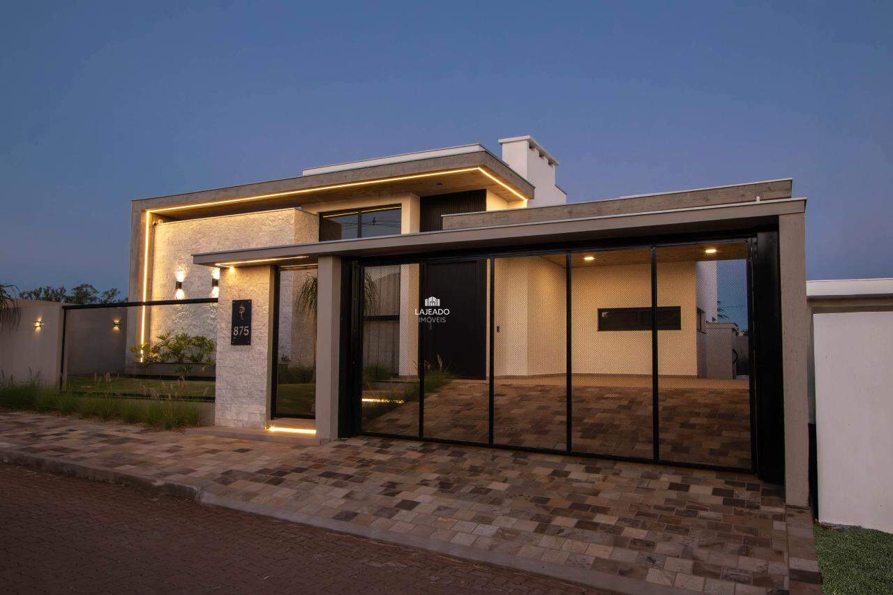 Casa, 3 quartos, 174 m² - Foto 1