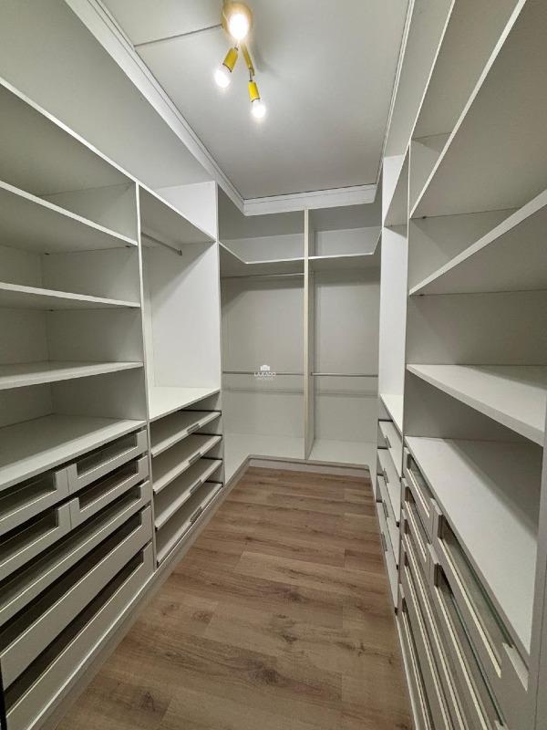 Casa, 3 quartos, 290 m² - Foto 20