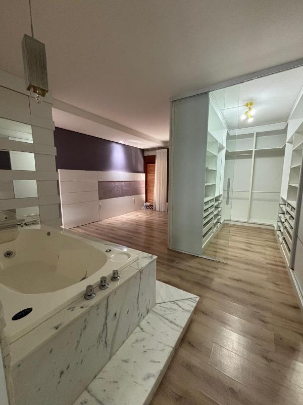 Casa, 3 quartos, 290 m² - Foto 19