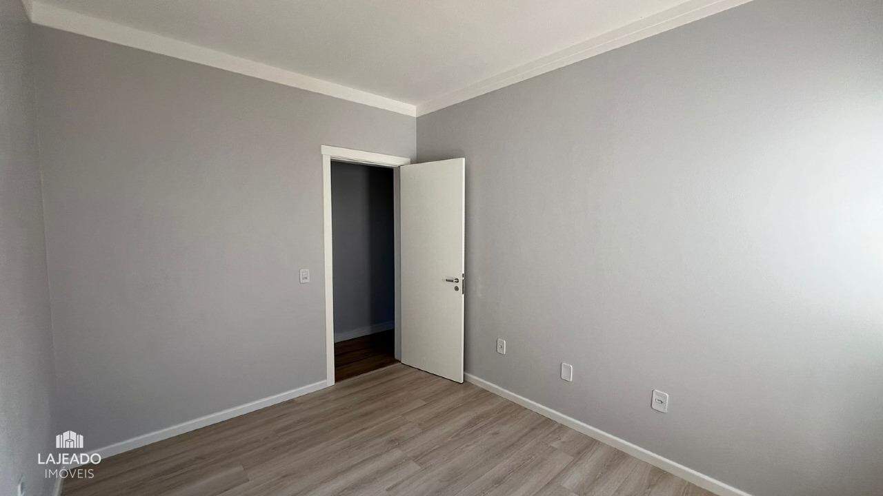 Casa à venda com 3 quartos, 150m² - Foto 16