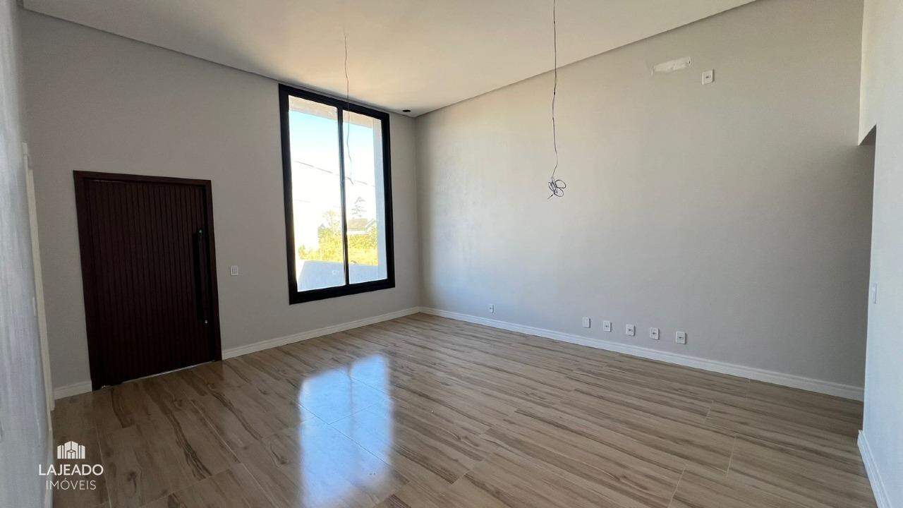 Casa à venda com 3 quartos, 150m² - Foto 9