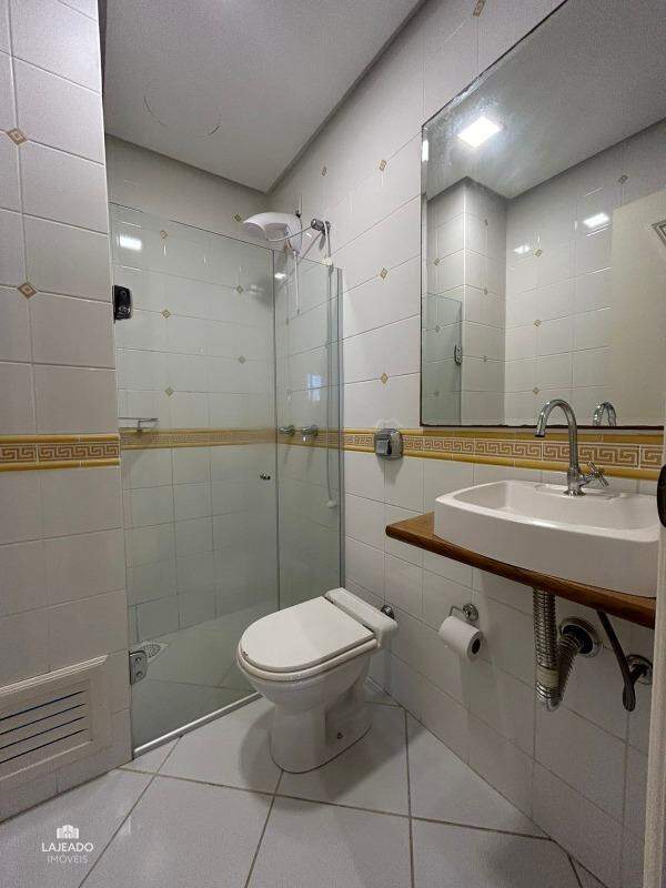 Apartamento para alugar com 2 quartos, 73m² - Foto 15