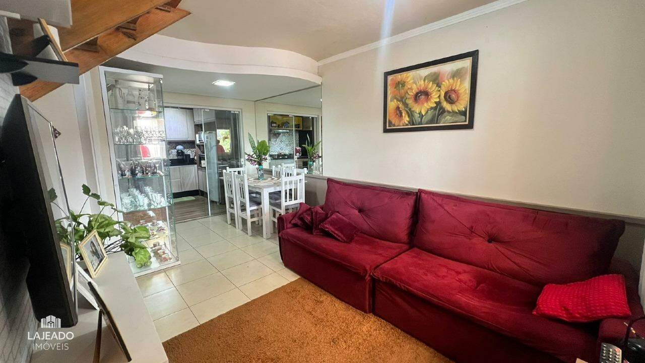 Sobrado à venda com 2 quartos, 62m² - Foto 2