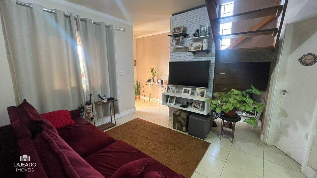 Sobrado à venda com 2 quartos, 62m² - Foto 3