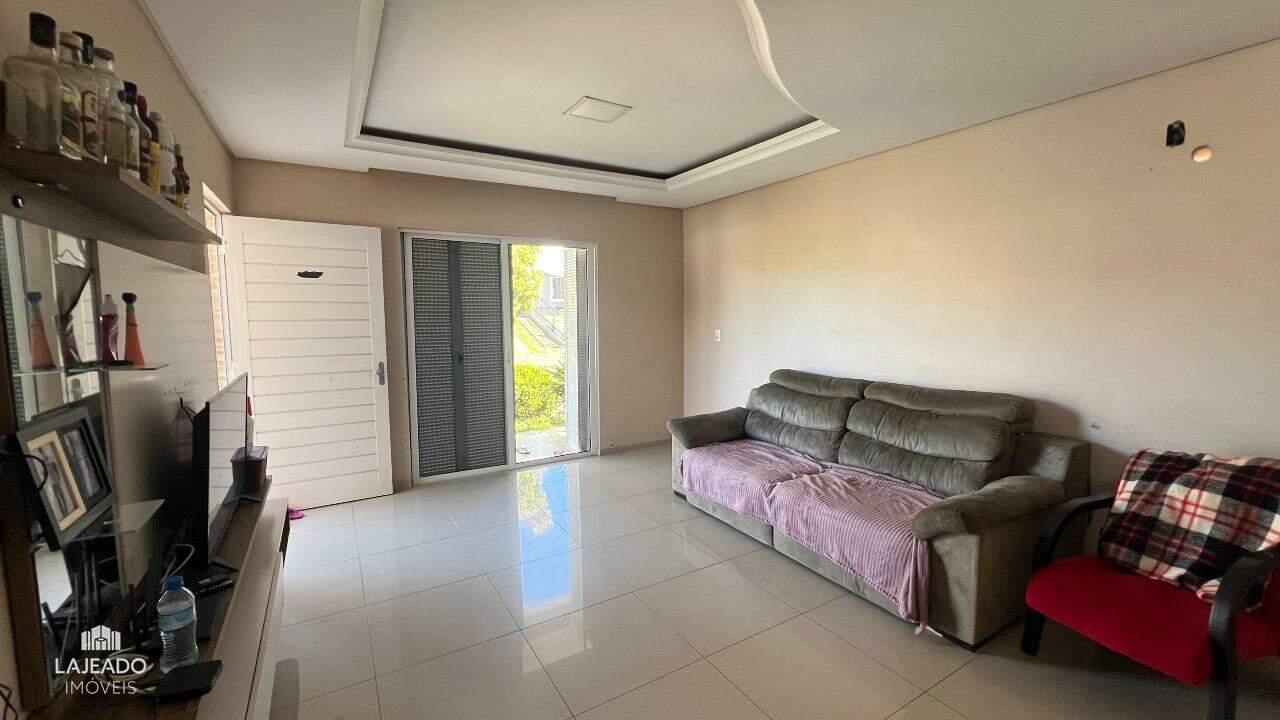 Casa à venda com 4 quartos, 240m² - Foto 6