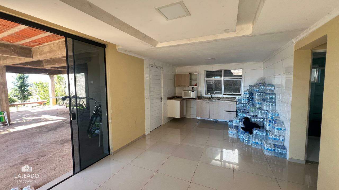 Casa à venda com 4 quartos, 240m² - Foto 18