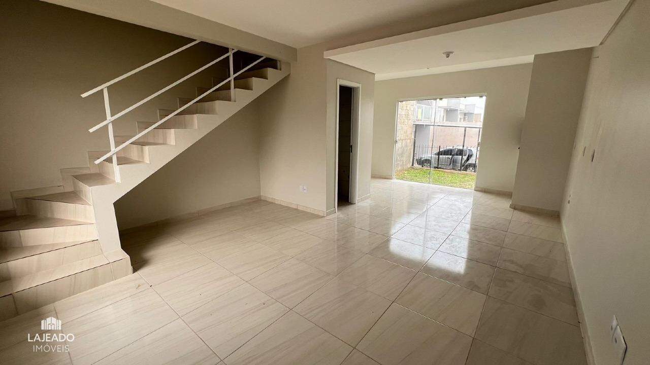 Sobrado à venda com 3 quartos, 90m² - Foto 2