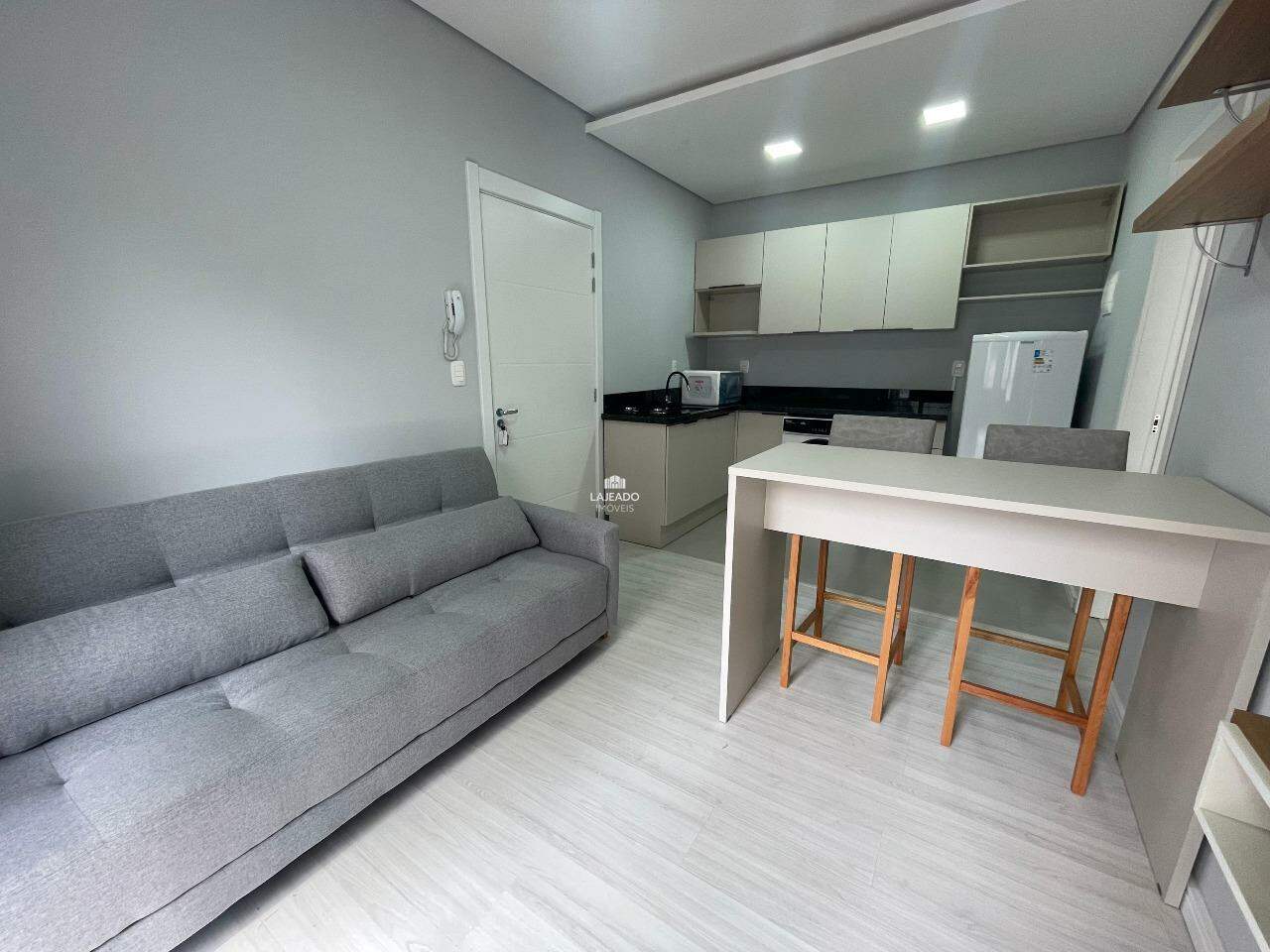 Apartamento para aluguel no Universitário: 
