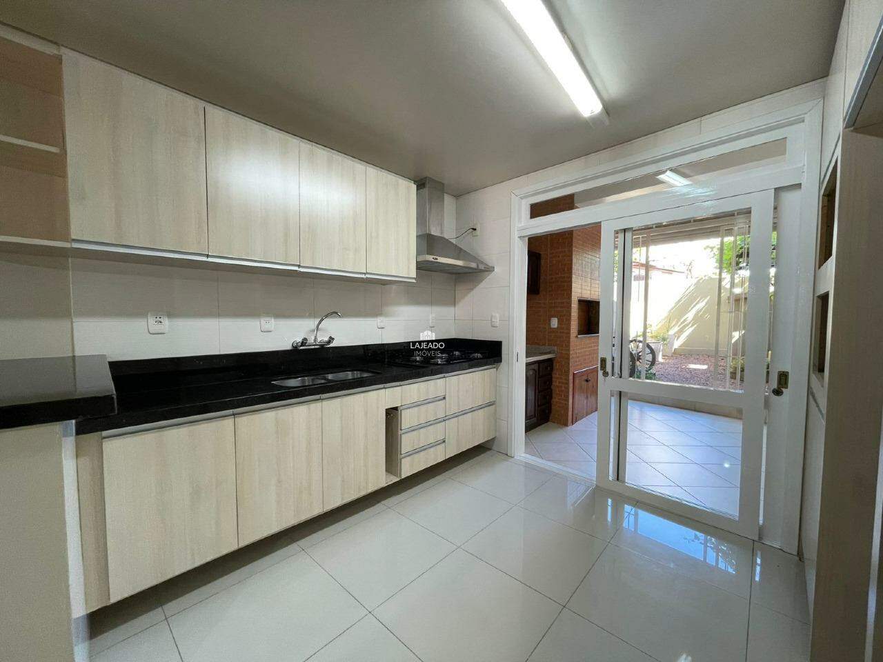 Sobrado para aluguel no Americano: 