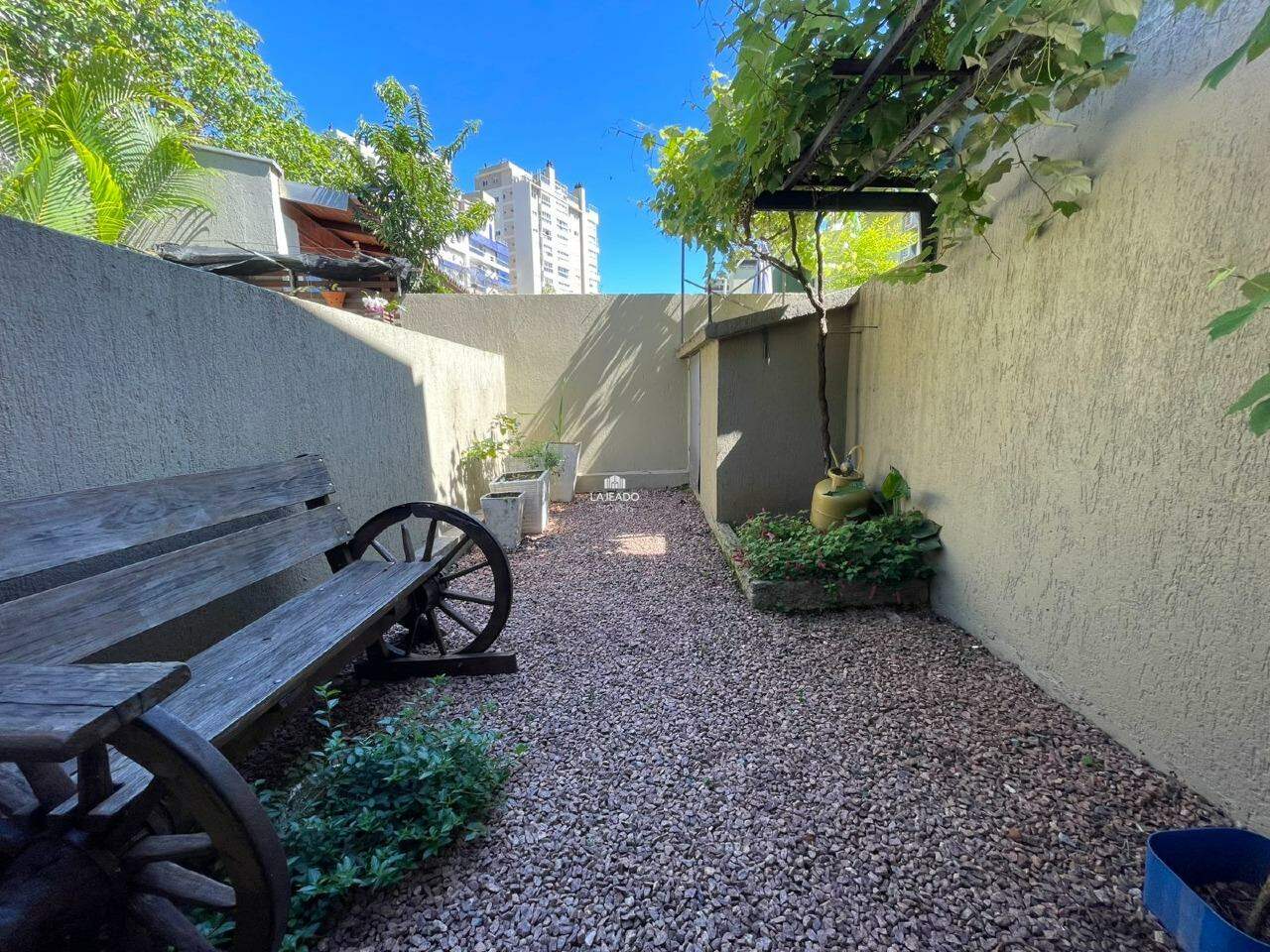 Sobrado para aluguel no Americano: 