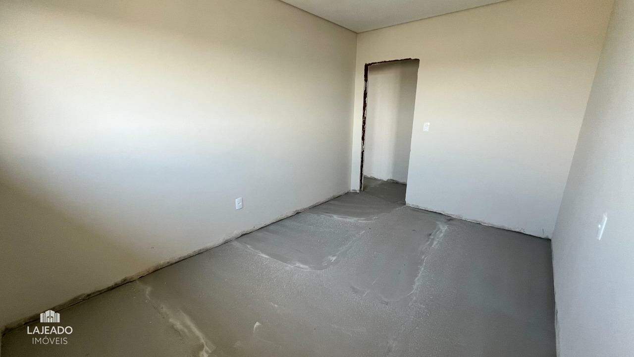 Apartamento à venda com 3 quartos, 120m² - Foto 12