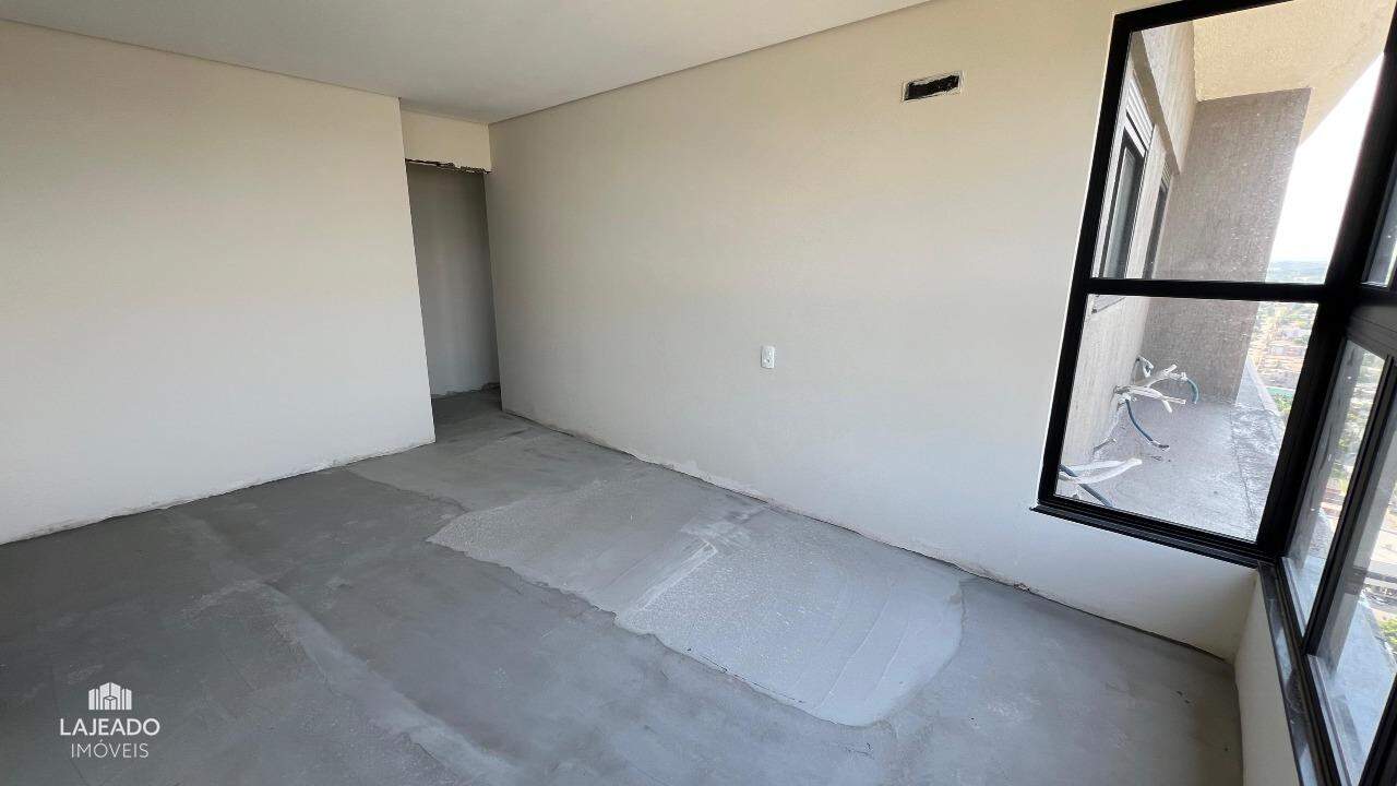 Apartamento à venda com 3 quartos, 120m² - Foto 16