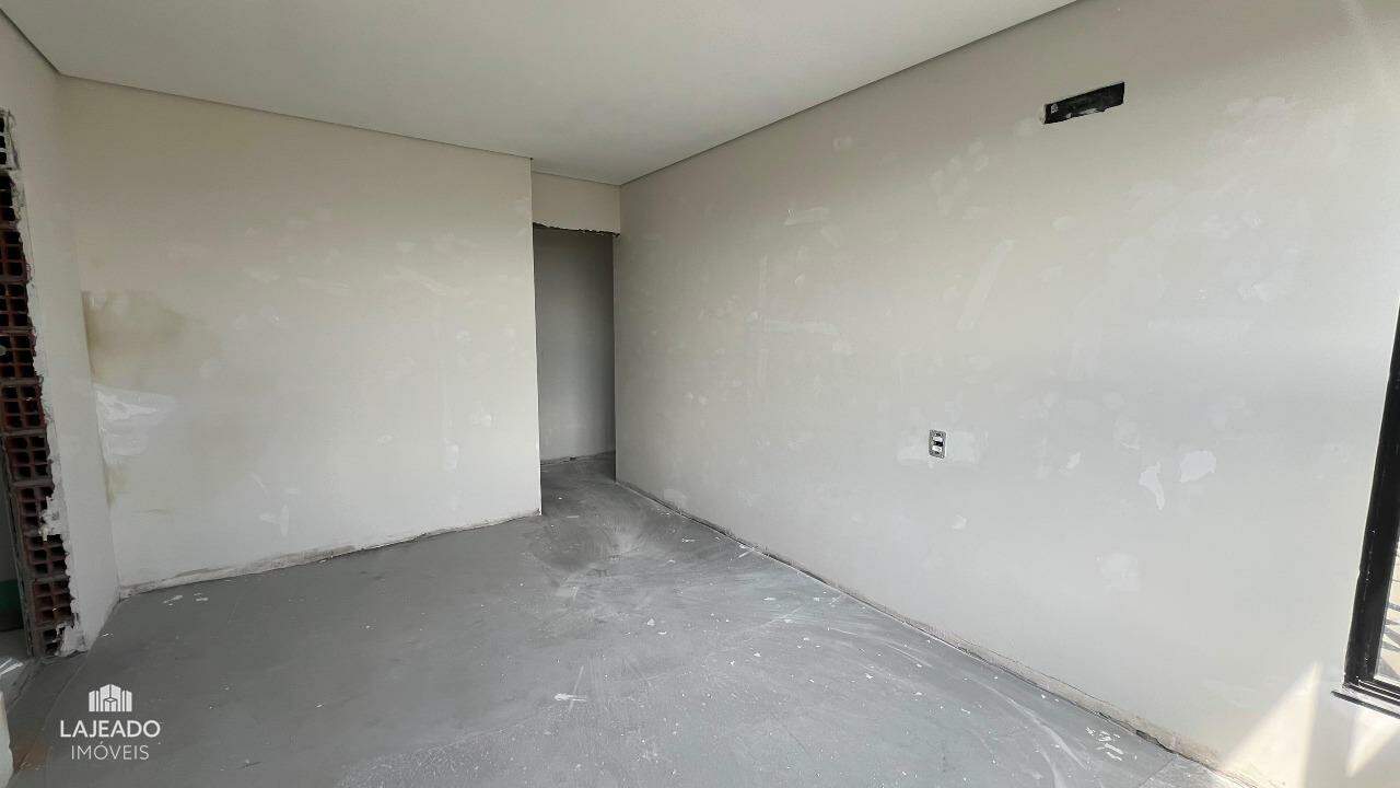 Apartamento à venda com 3 quartos, 74m² - Foto 12