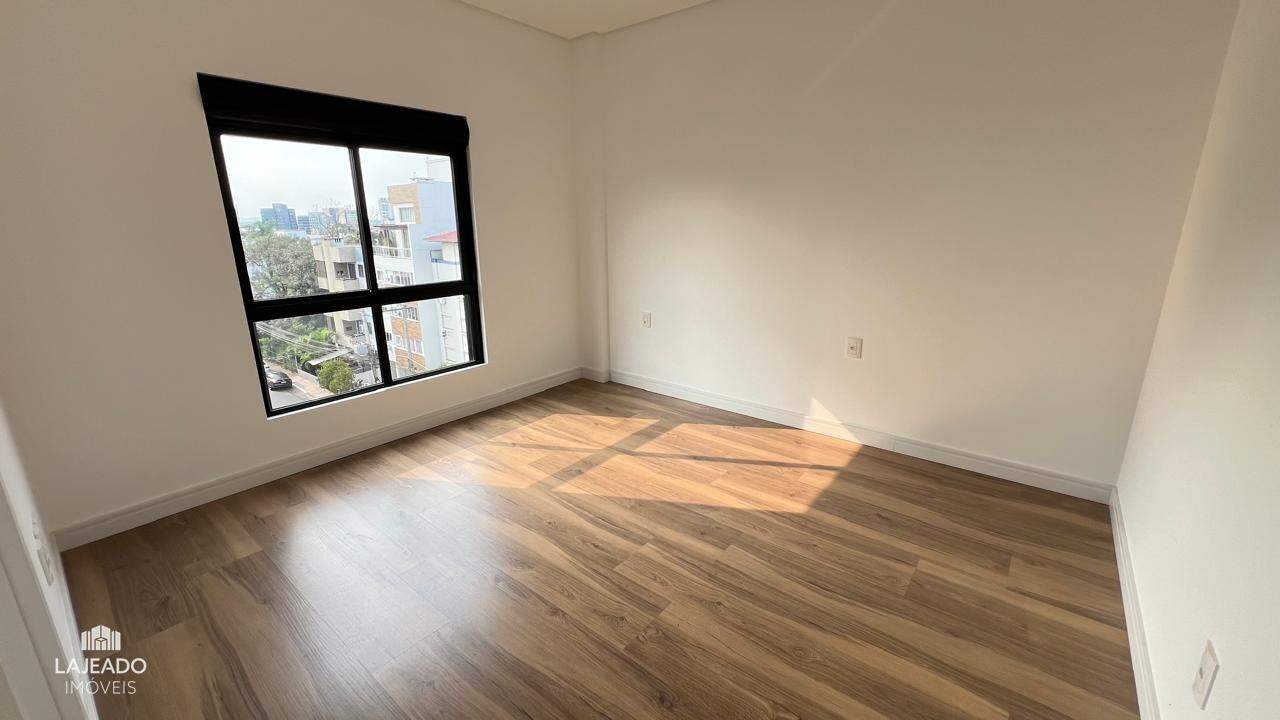 Apartamento à venda com 3 quartos, 111m² - Foto 16