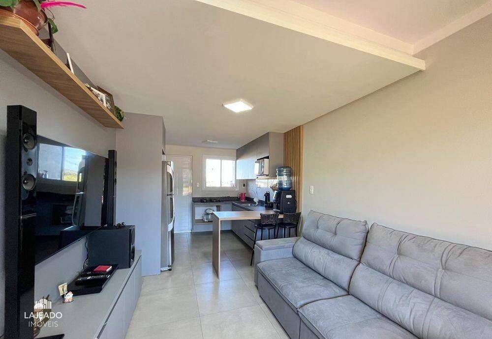 Sobrado à venda com 2 quartos, 72m² - Foto 3