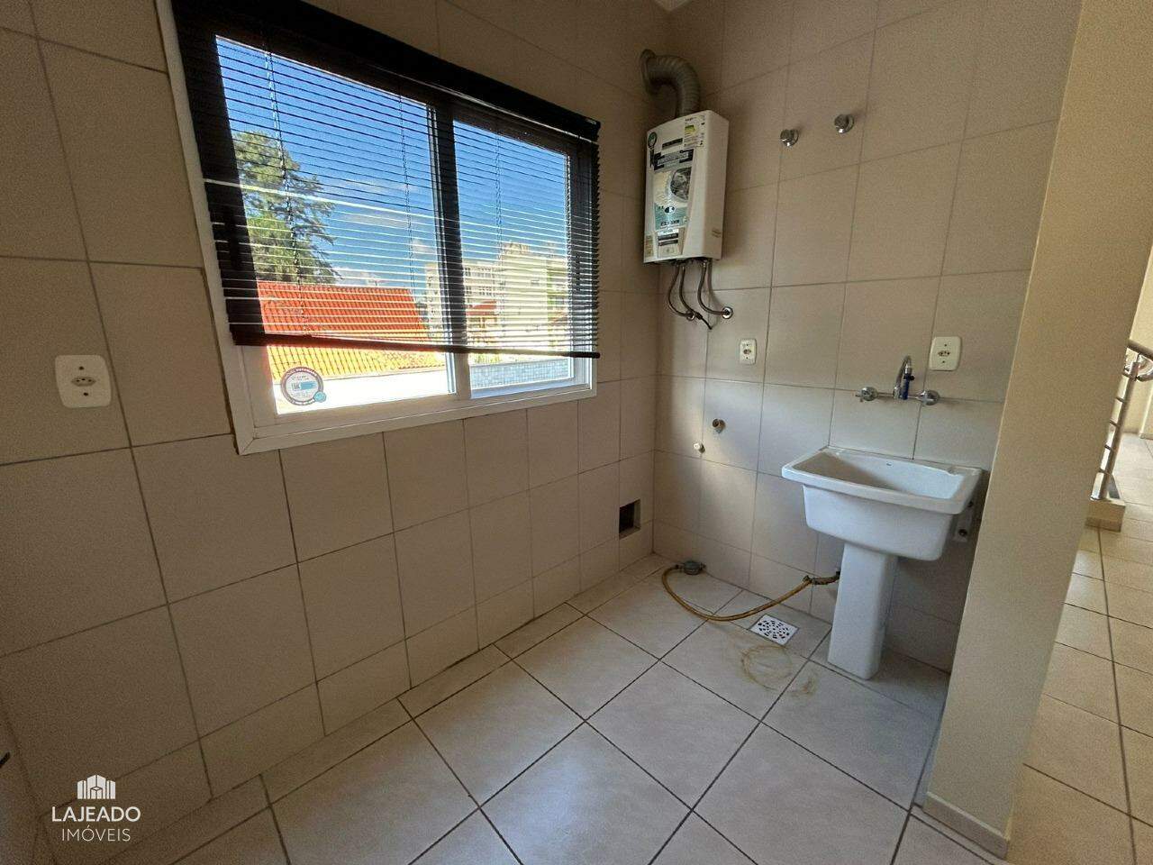 Cobertura para alugar com 2 quartos, 82m² - Foto 7