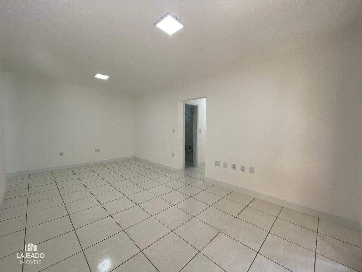 Apartamento à venda com 3 quartos, 112m² - Foto 19