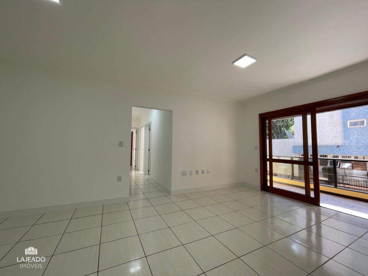 Apartamento à venda com 3 quartos, 112m² - Foto 7