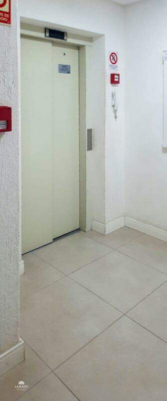 Apartamento à venda com 2 quartos, 76m² - Foto 16