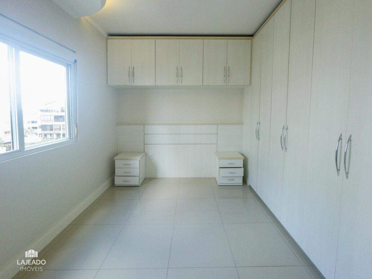 Apartamento à venda com 2 quartos, 76m² - Foto 12