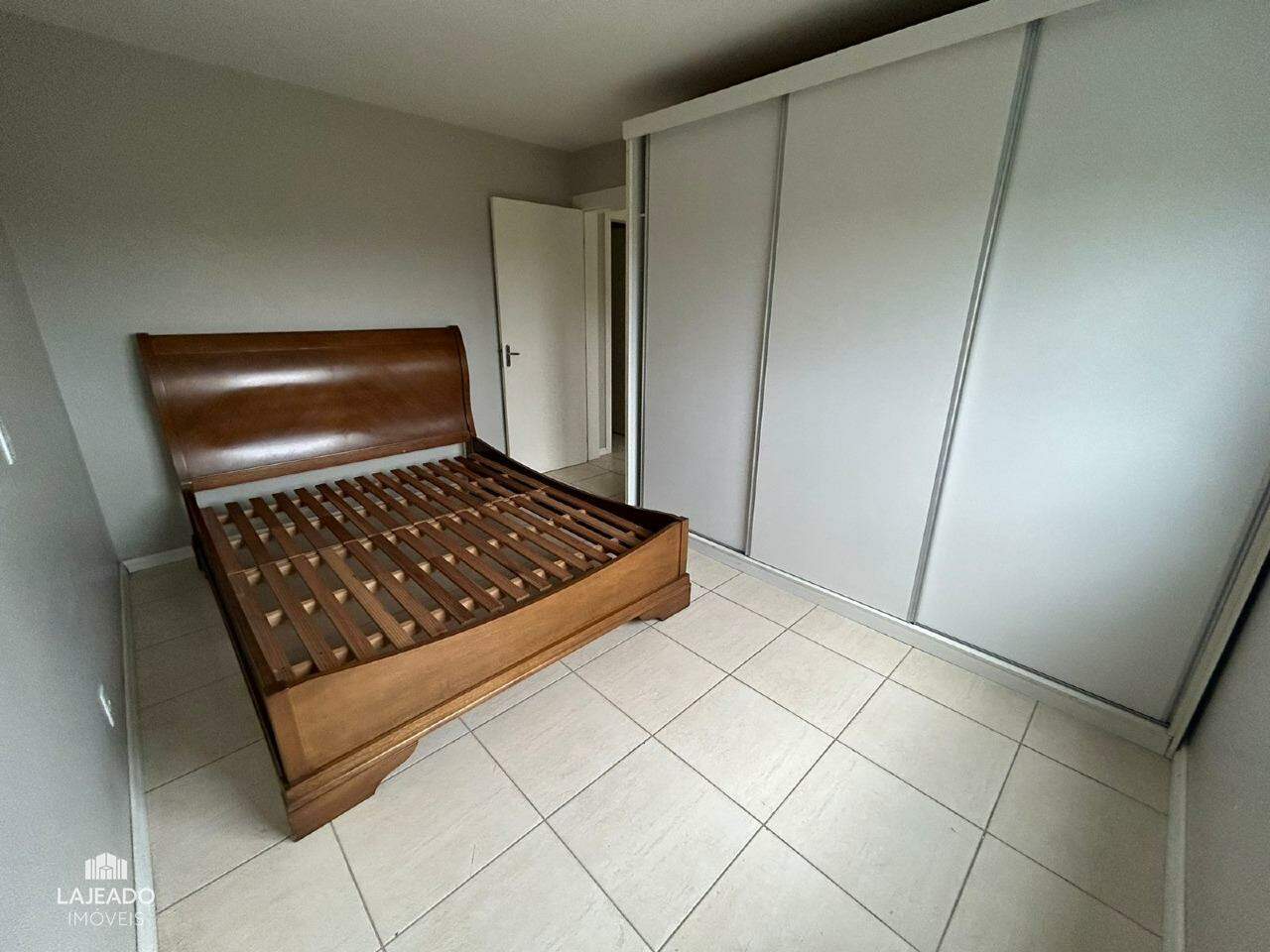 Apartamento para alugar com 2 quartos, 60m² - Foto 10