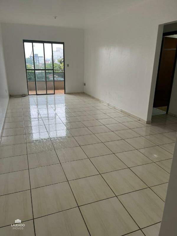 Apartamento à venda no Florestal: 