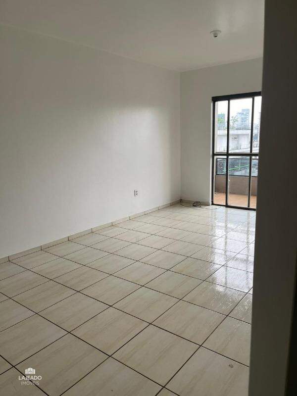 Apartamento à venda no Florestal: 