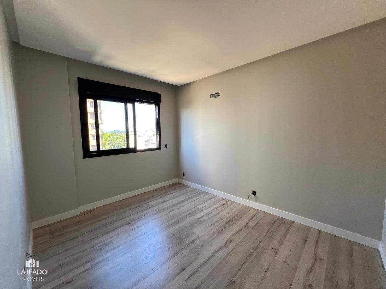 Apartamento à venda com 3 quartos, 167m² - Foto 15