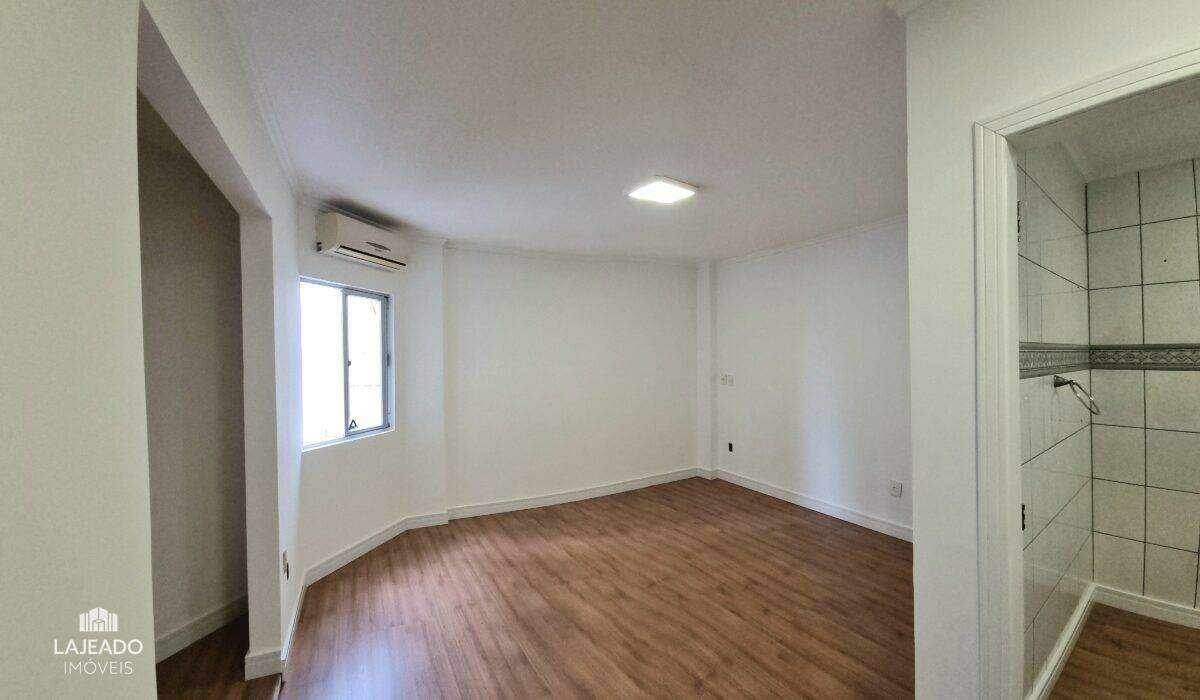 Cobertura à venda com 4 quartos, 268m² - Foto 23