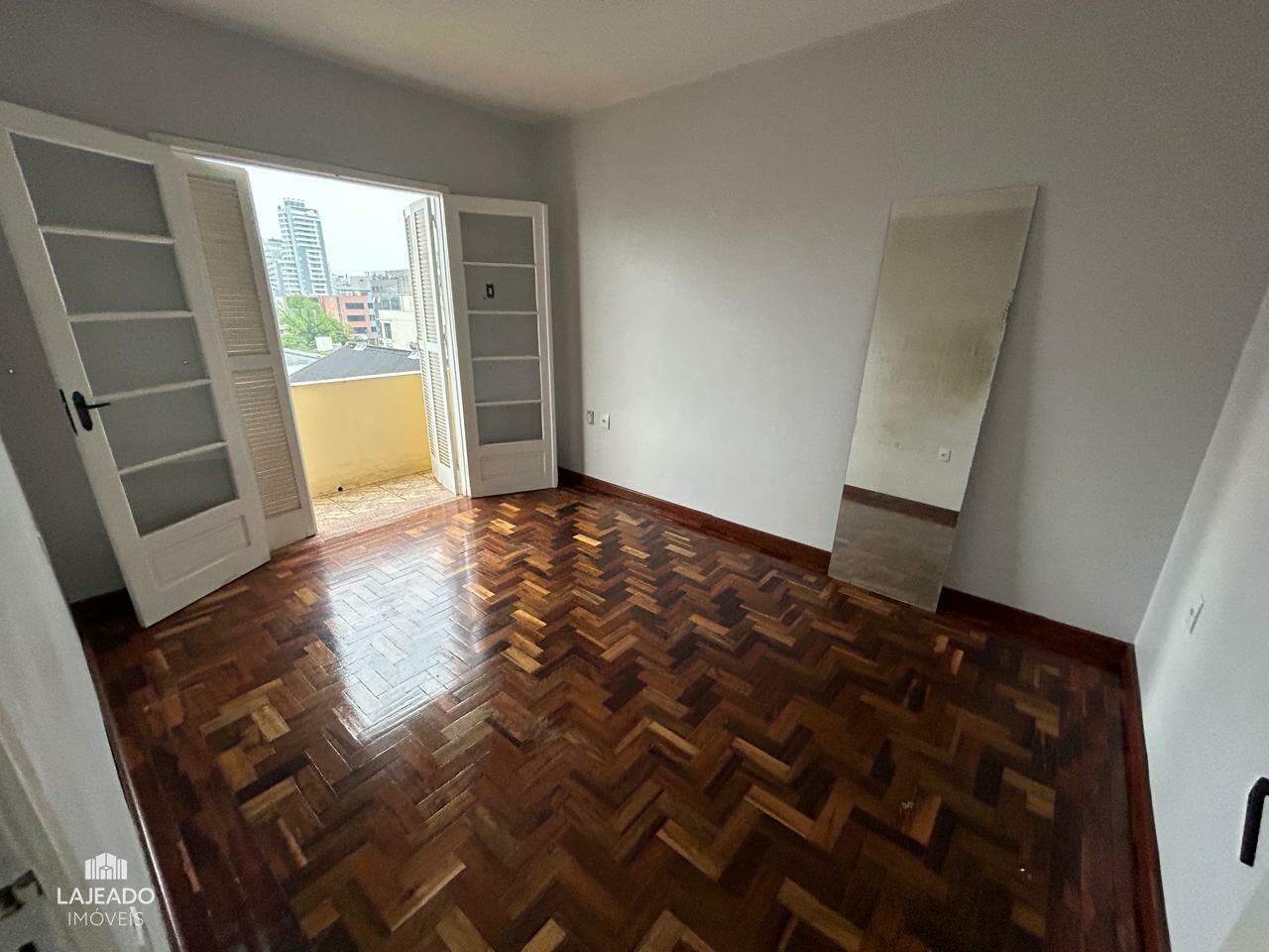 Apartamento para alugar com 3 quartos, 84m² - Foto 10