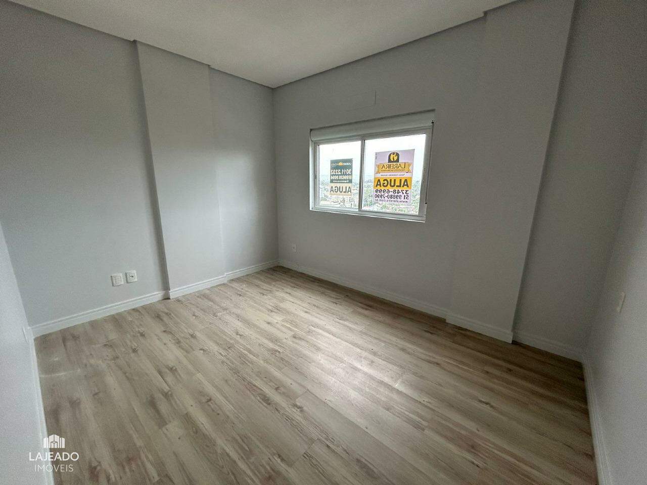 Apartamento para alugar com 2 quartos, 75m² - Foto 8