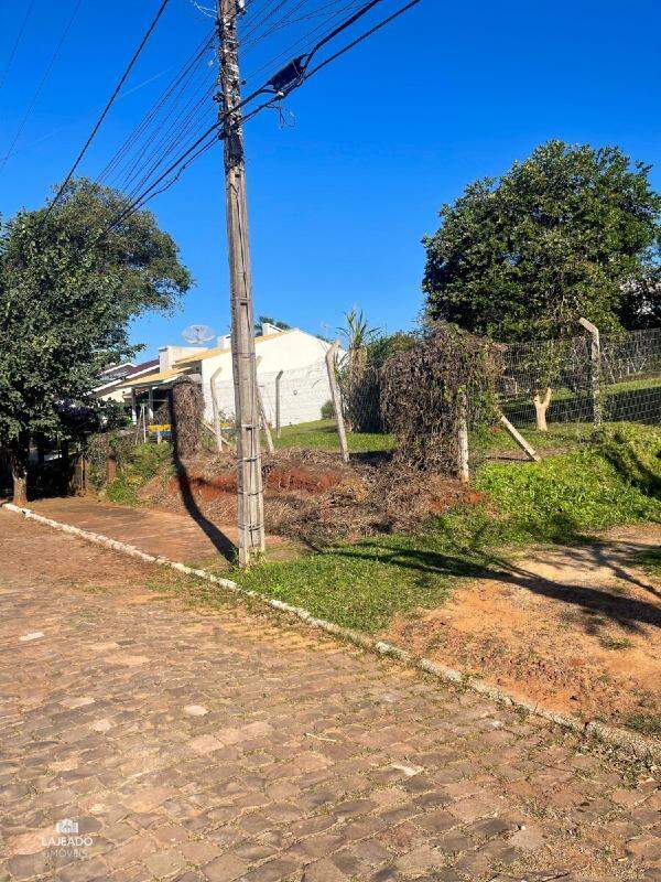 Terreno à venda no Alto do Parque: 