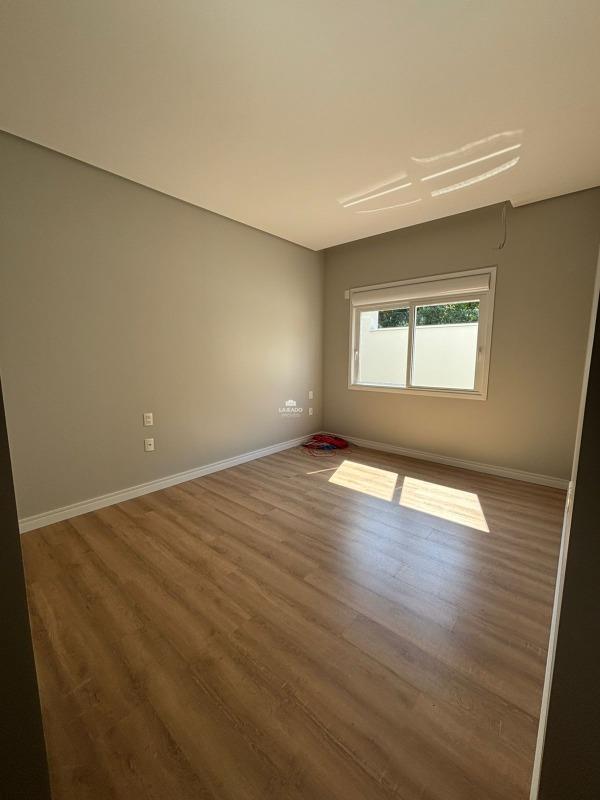 Casa à venda no Carneiros: 