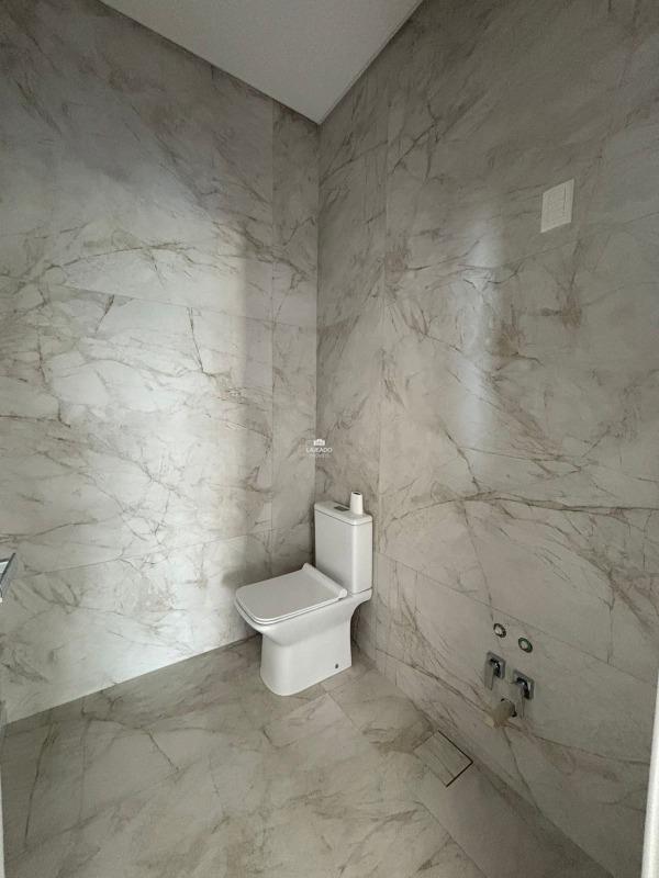 Casa à venda no Carneiros: 