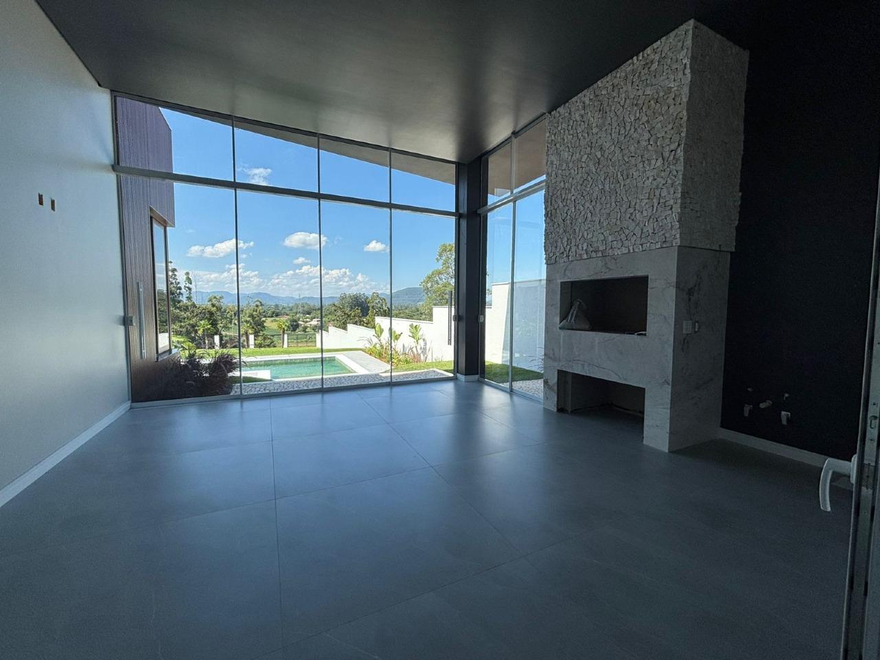 Casa à venda no Carneiros: 