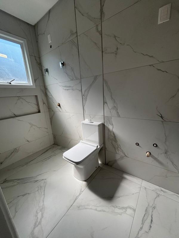 Casa à venda no Carneiros: 